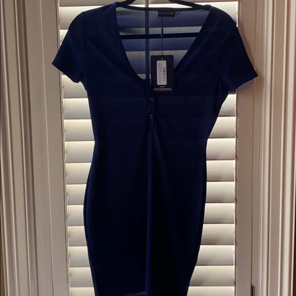 Navy blue Pretty Little Thing dress. Never worn